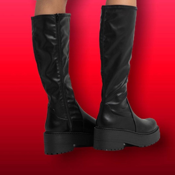 “Kelly” 90’s platform Knee High Boots - Picture 3 of 4